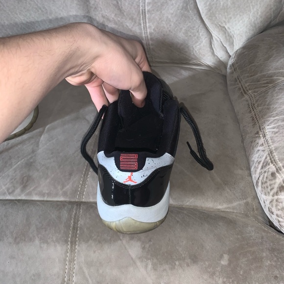Jordan 11 retro low ‘infrared 23’ - Picture 3 of 5
